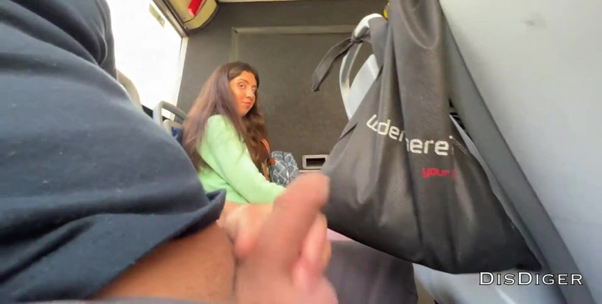 Dis Diger: A Stranger Girl Jerked off and Sucked My Dick a...