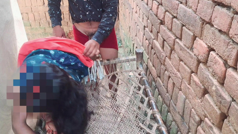 Trilokinath: Indyjska dziwka na zewnątrz w Gets cipki jebanie przez Młodego...