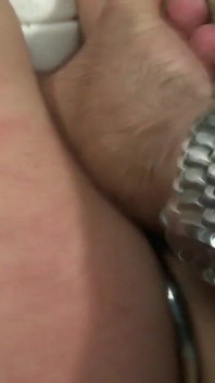 Amatör köle bdsm baş aşağı sikiliyor