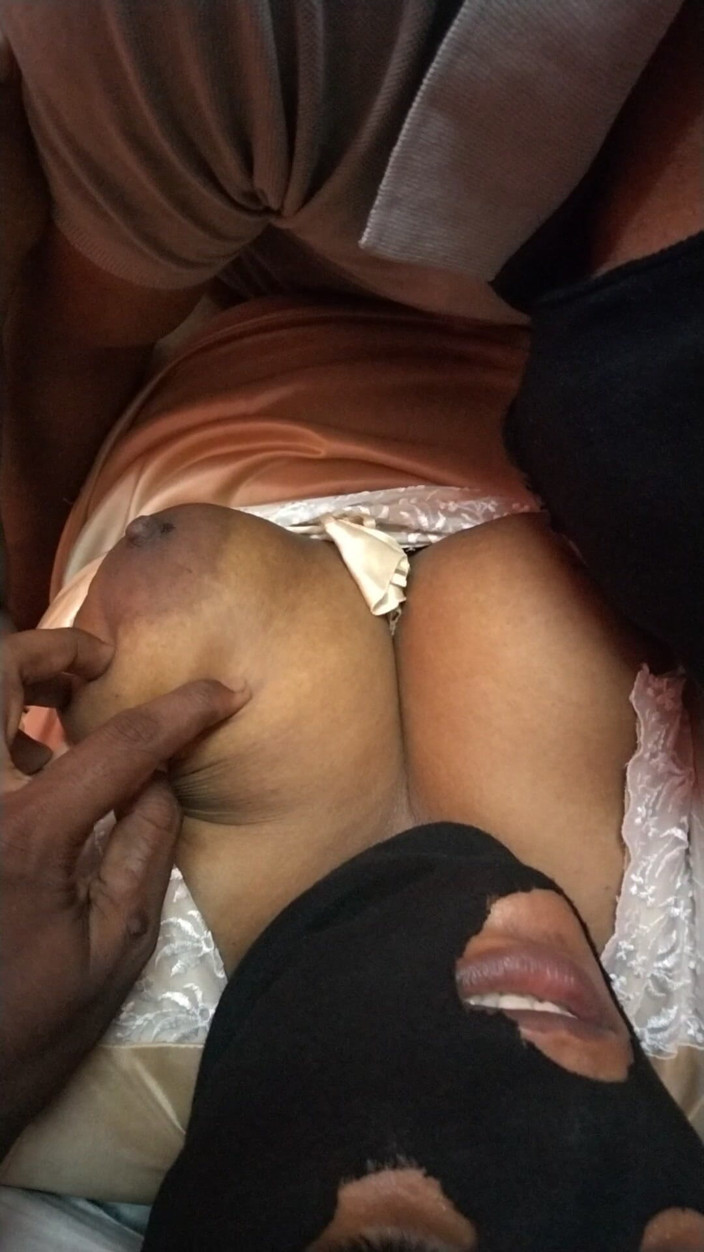 Benita sweety: Untuk emi seks di depan suami