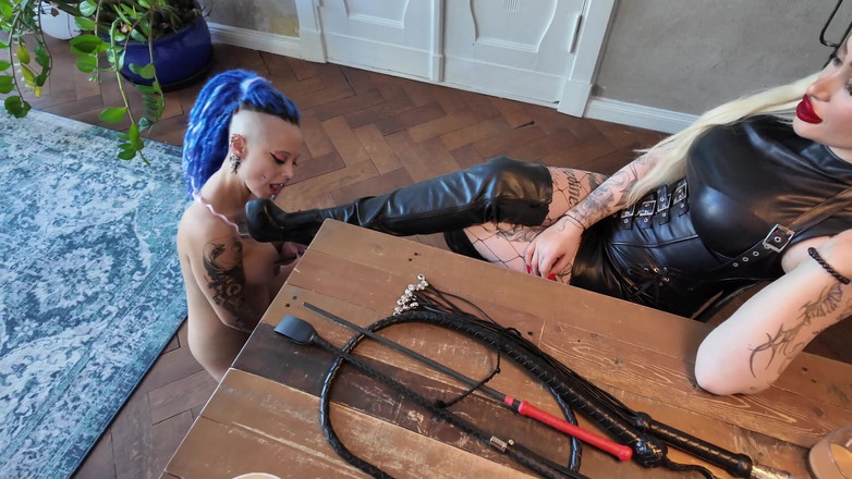 Domina Dark: Уроки влади