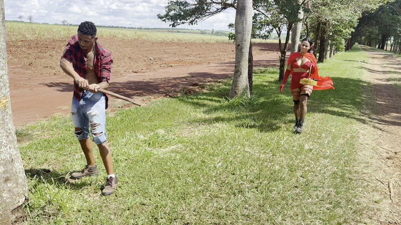 Vivy Marques: Cô bé quàng khăn nghịch ngợm gặp Lumberjack Eater và...