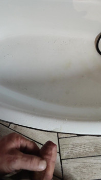 Pissing day