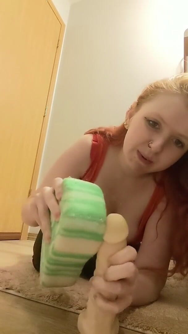 Sin Spice by Sophia Sinclair and Jasper Spice: Sitter freacă din nou pula ta cu buretele ei