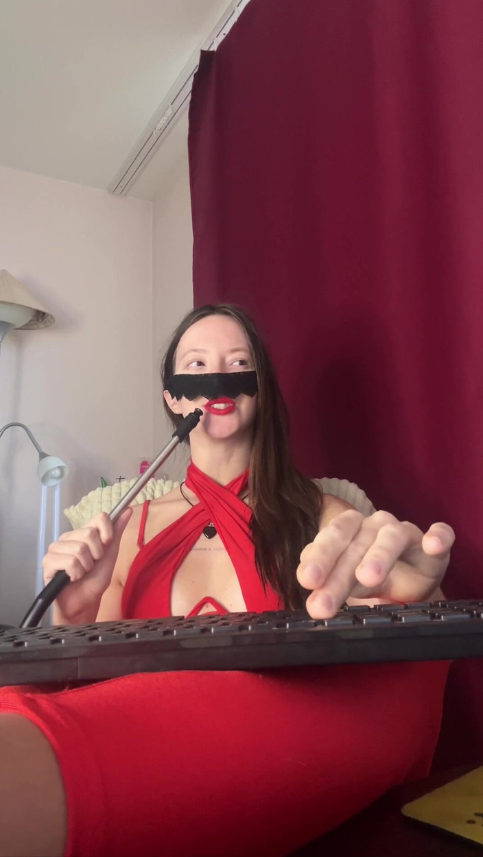 Skinny_lady69: Udělám z tebe svoji děvku