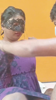Prietena mea sexy face sex în pensiunea Queen4desi