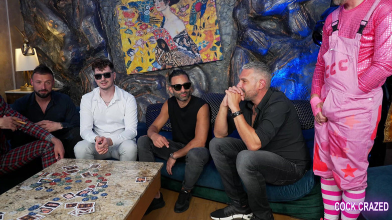 Cock Crazed Clowns: Cazzi rosa impazziti vs mafia poker orgia