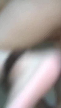Spiker TV śpiewa jej stres w Karaoke Następnie kończy noc w creampie pasji