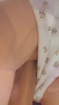 와우!!! 버스 안에서의 더러운 취미. 보지에 정액. 미친 판타지