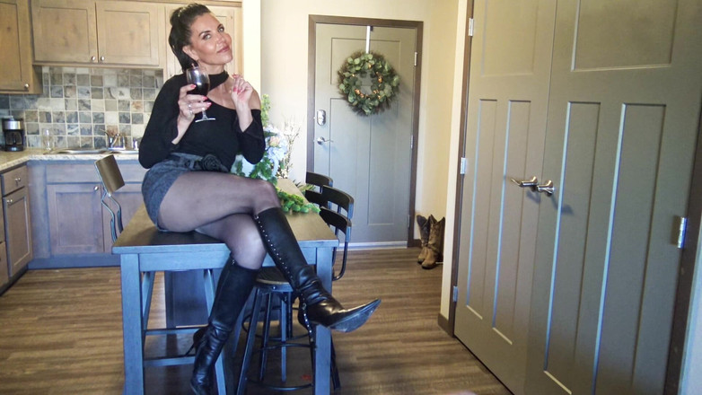 Goddess zephy: Humiliating My Boot Slut!