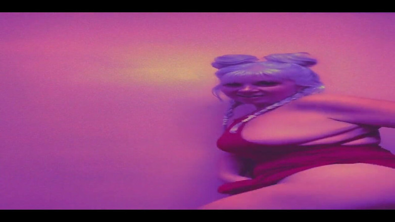 PaintedRose: Revveded .. Wozu? für Deine rote Rakete. Natürlich