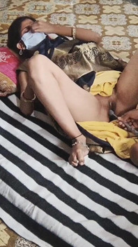 Shivani mutfakta devarıyla seks yapıyor. Bölüm 1.
