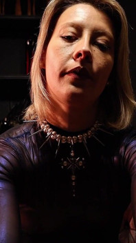 Plug gonflable, chasteté, sperme contrôlé, avalage ! POV, coaching masturbatoire, CEI - Maîtresse Julia