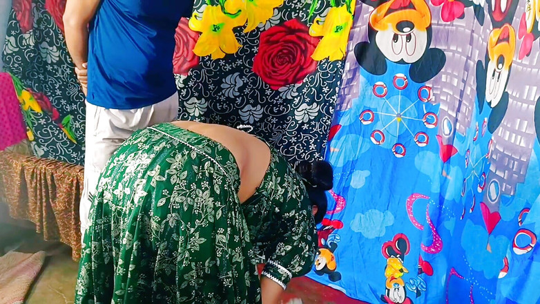 Rakul008: Nieuwe Sapna Bhabhi was aan het moppen, zwager keek stiekem...