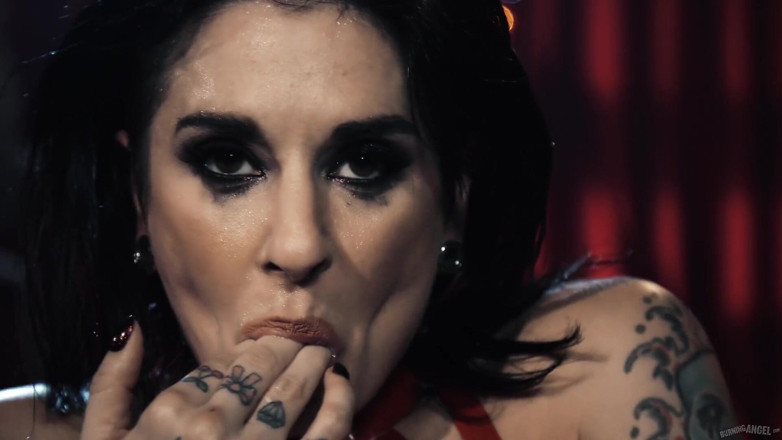 Burning Angel: Burningangel - Joanna Angel gangbang - como acima tão abaixo parte 1
