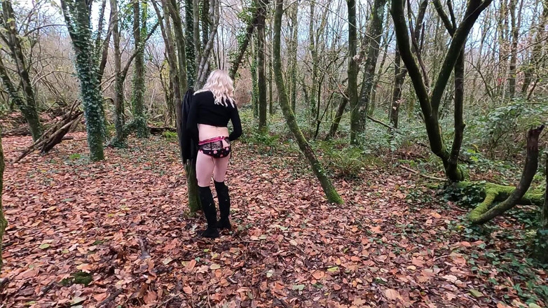 The Midnight Minx: Zaneprázdněný chilly šťastný konec