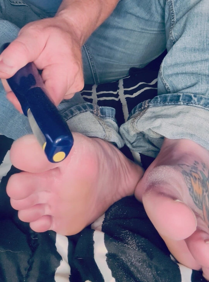 Feetlover: मेरे पैरों की देखभाल