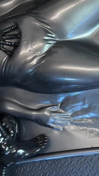 Mistressae e Shannon Huxley: a Cama Vac