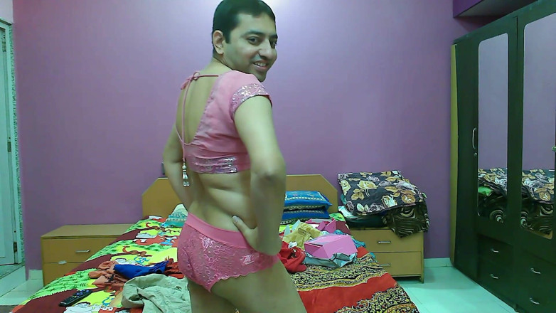 Cute & Nude Crossdresser: Puteri merah jambu comel banci crossdresser femboy Sweet Lollipop dalam...