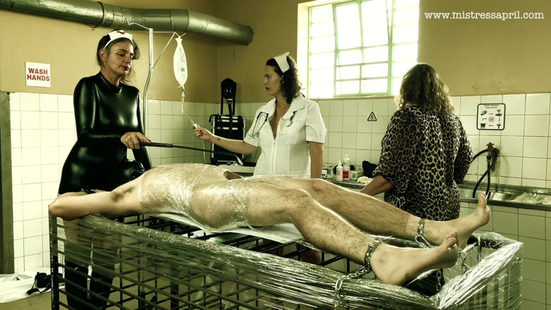 Mistress April: Maîtresse dominatrice April - folie médicale
