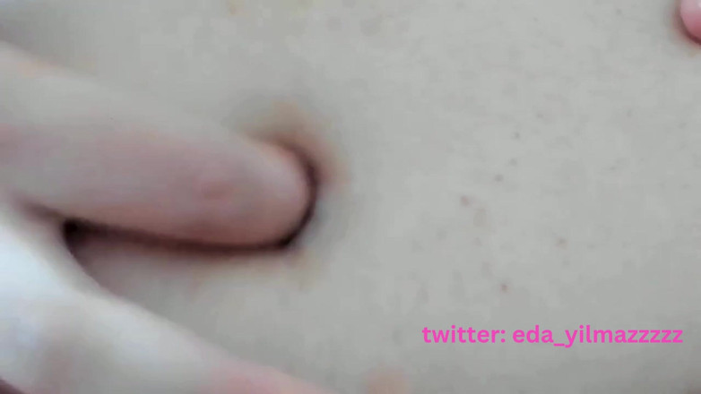turk_milf_porno: Navelfetisj - navel spugen