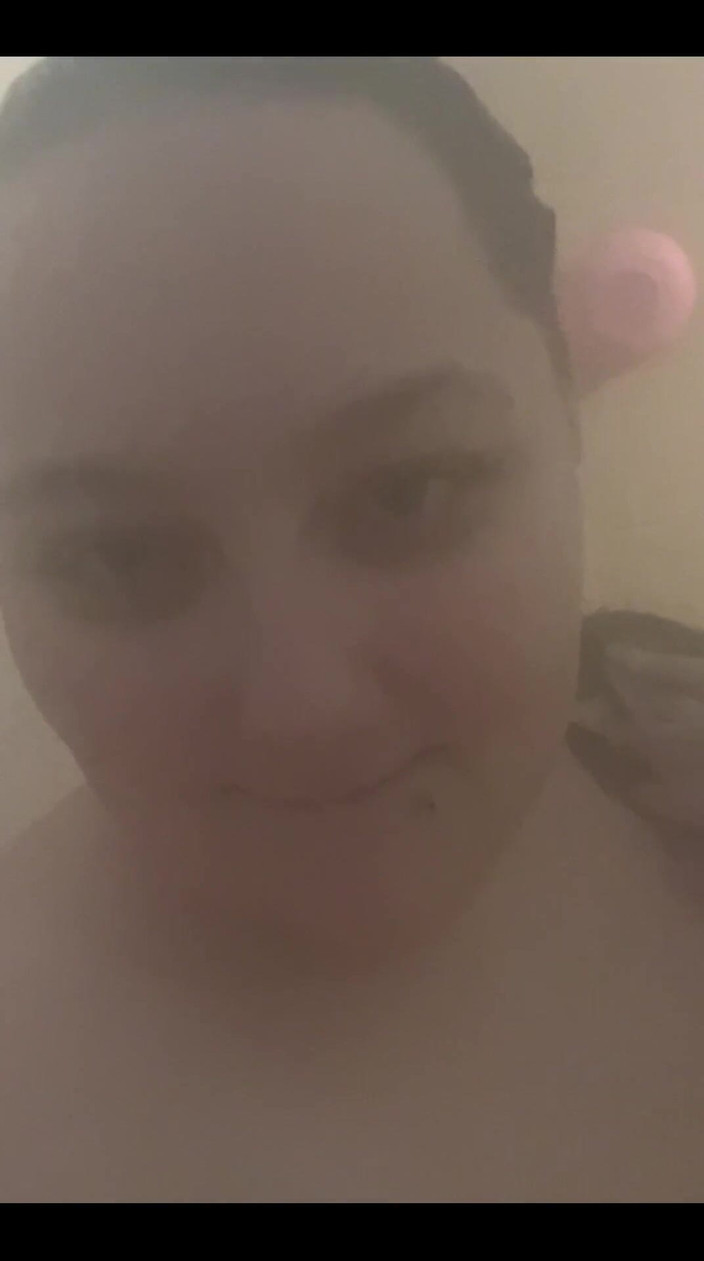 SexyBreedingBbw: BBW leker i duschen