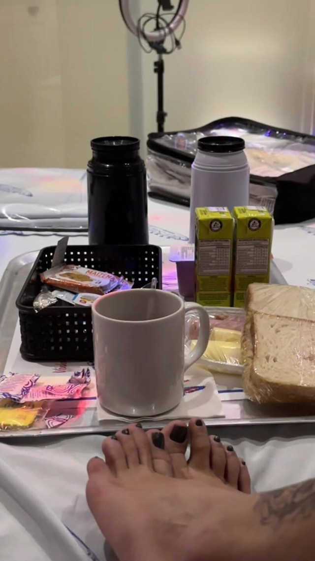 Have a Breakfast with Me (Petrov Art's Productions) Have a Breakfast with Me (Petrov Art's Productions)