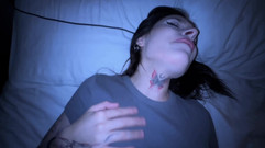 LuchCrush: Drsně jsem ošukal moji nevlastní sestru přímo v jejích šatech