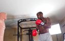 Hallelujah Johnson: A estabilizar o treino de boxe é a capacidade dos corpos...