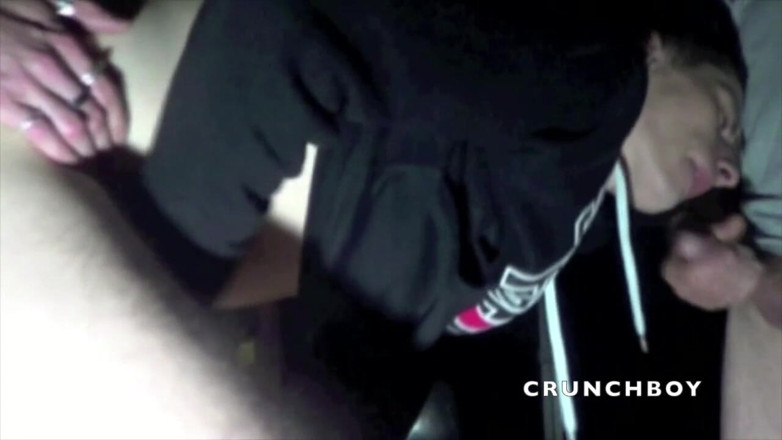Crunch Boy: Fabien fucked in the night outdoor by two top boys