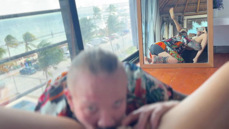 Peter J Hooke: 큰 젖탱이의 Ravyn Alexa 따먹고 얼싸 당해