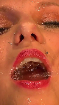 3 Hot Teen Girls Love Piss and Fuck