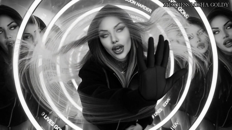 Goddess Misha Goldy: 俺のためにお前の9人の手下の命を全部失え