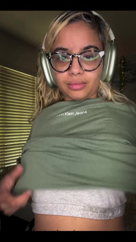 God Damn My Sports Bra Stretched Over My Tits Looked Good