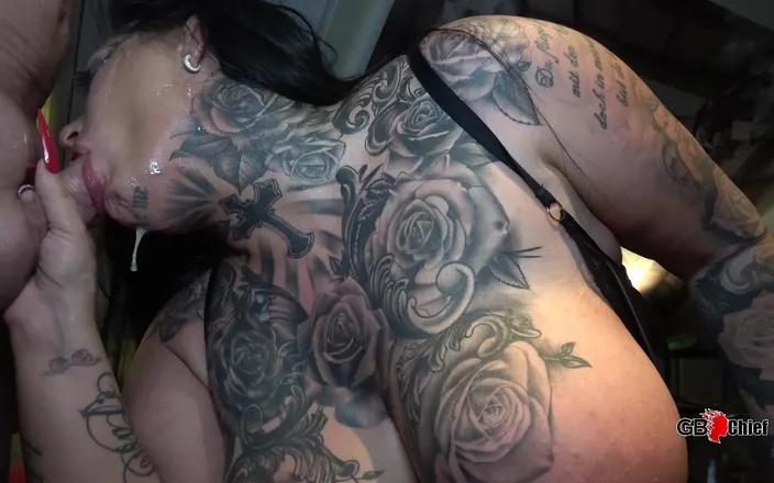 GangBang-Dream: Ashley Cumstar BBW in Private Home Creampie Gangbang