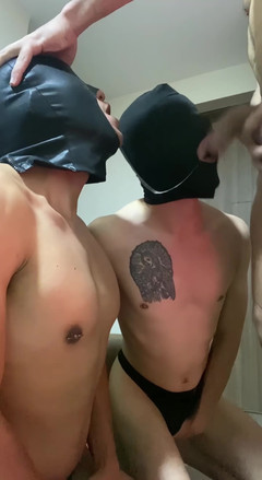 Danmel X: Його горло - мій майданчик