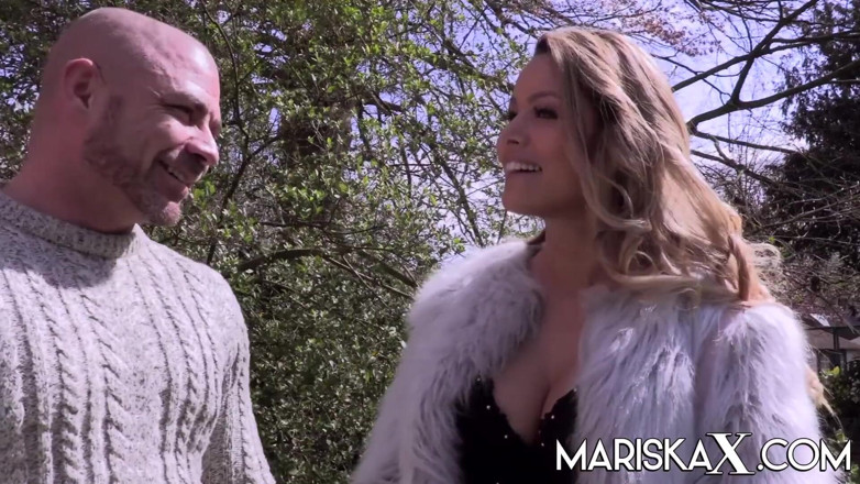 Mariska x: Egzotik Sacha için dölleme