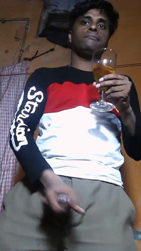 Pisdrinkende porno