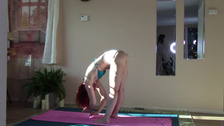 Aurora Willows: Angel pose e pulmão da frente