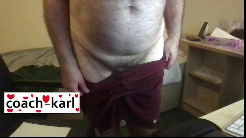 Coach Karl dude lodge: Tyłek trenera Karla