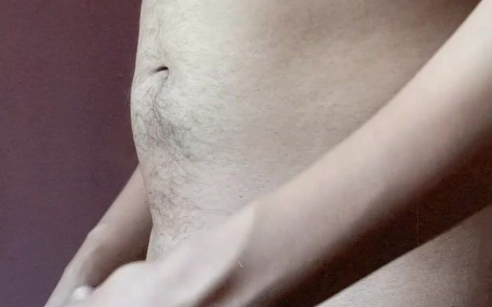 Maurya_Creation: Cowok seksi india lagi asik pamer kontol raksasa pria kulit...