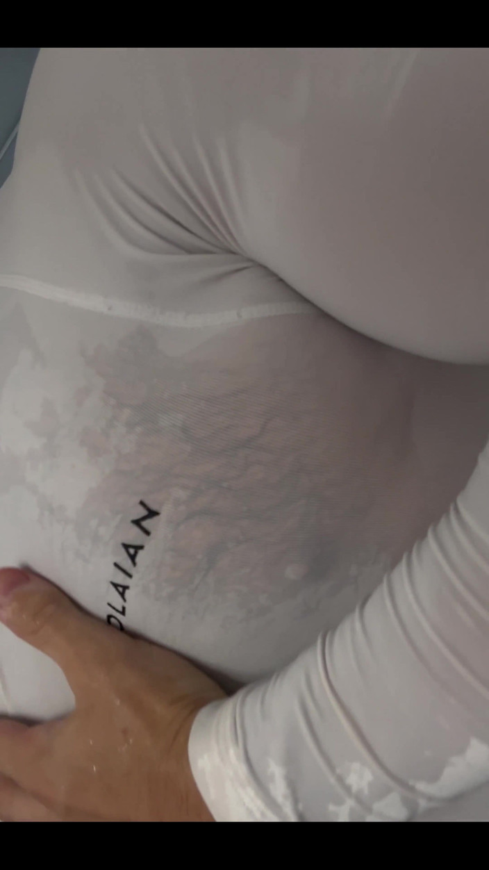 Mister Stone: Kompressionen werden zu eng und nass, herumgequetscht von riesigen muskeln