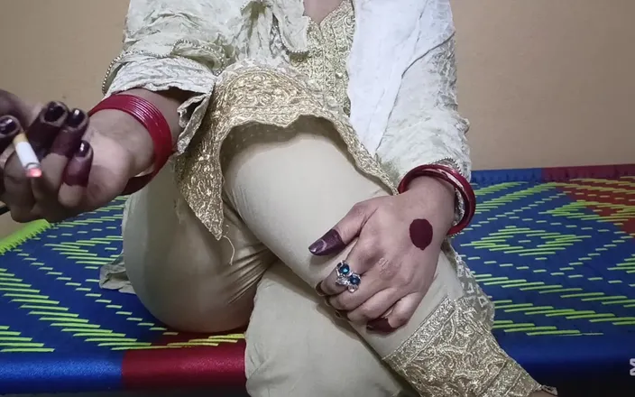 Faryal: Pakistani Big Ass Girlfriend Coming Home