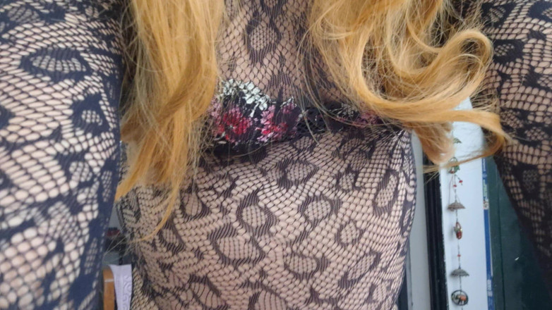 Indiansissychubby: Beautiful Blond Indiansissychubby