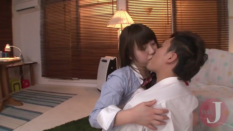 Asian happy ending: Teenka je ošukaná pro své dobré známky