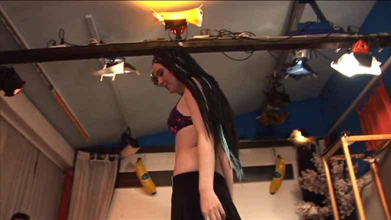 RETROXXX: Skinny Brunette Stretched Wide in Wild Gangbang Fisting Frenzy