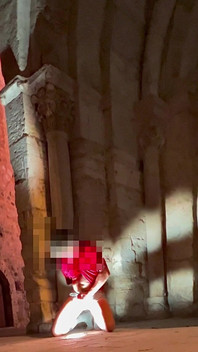 Eiaculazione Molto Rischiosa E Immensa in Un Luogo Molto Pubblico