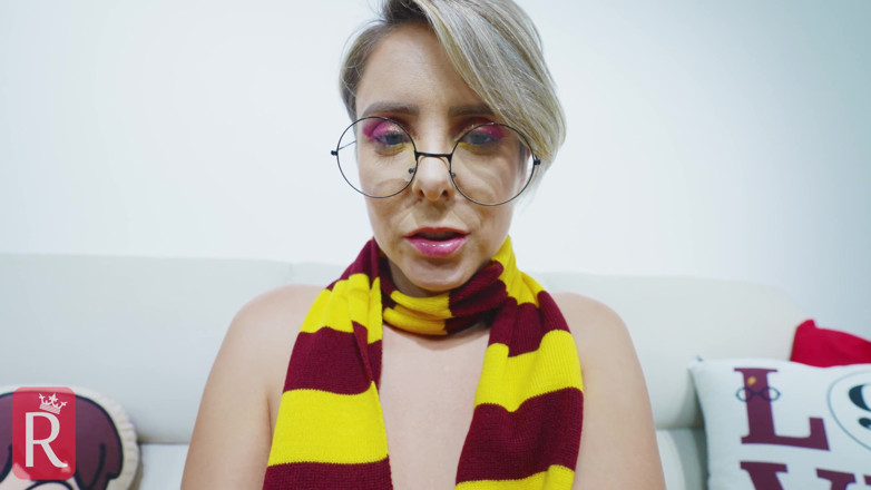 Redqueen films: Siswa Hogwarts mendapat seks anal dengan mesin seks