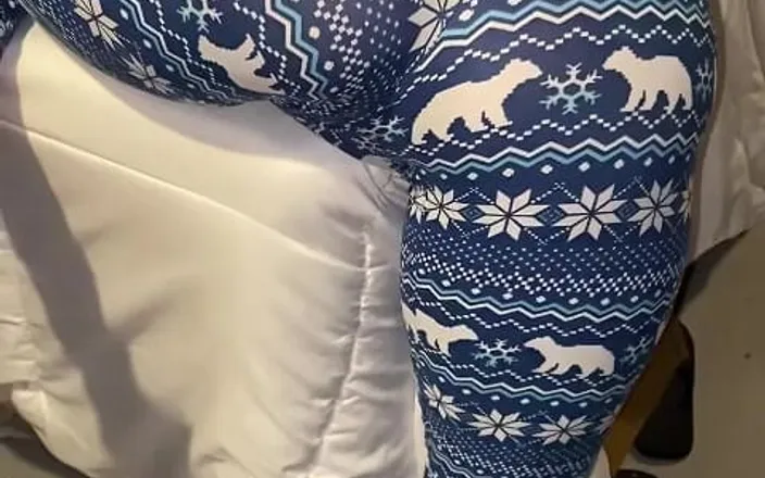 Naelor: Melove Tight Butt in Blue Pants