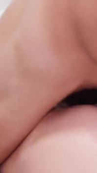 Model süperstar Carter Smith en iyi performans gösteren biri!